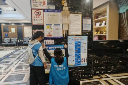 筑牢夜间“防毒墙” 拧紧娱乐场所禁毒安全阀