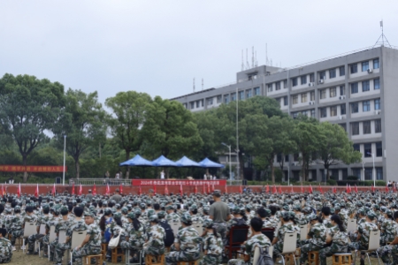 湖南娄底：世界急救日红十字应急救护知识培训走进娄底潇湘学院