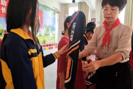 情暖六一 圆梦微心愿 怀化市总工会开展关爱未成年人活动
