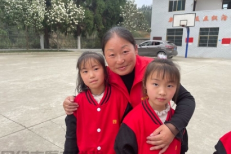 <strong>“溆浦县最美志愿者”陈丽君：将自己的退休生活变得多姿多彩</strong>