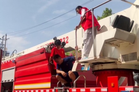 溆浦县多部门联合开展消防主题活动 雷锋青少年“零距离”学安全