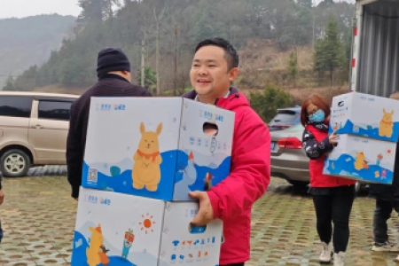 “贵州省优秀志愿者”朱子立：爱心点燃希望，公益融入生活！