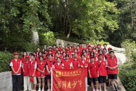 “变废为宝，把爱“袋”回家” ▏旧报纸DIY创意时装秀活动