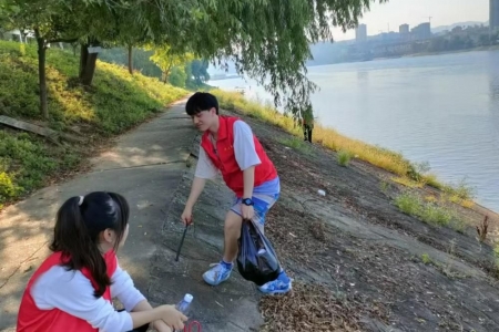 沅陵县优秀志愿者张高瑞：爱心无价 ，行稳致远.