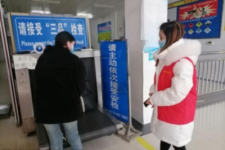 沅陵县优秀志愿者向秋红：做公益服务不拘小节！